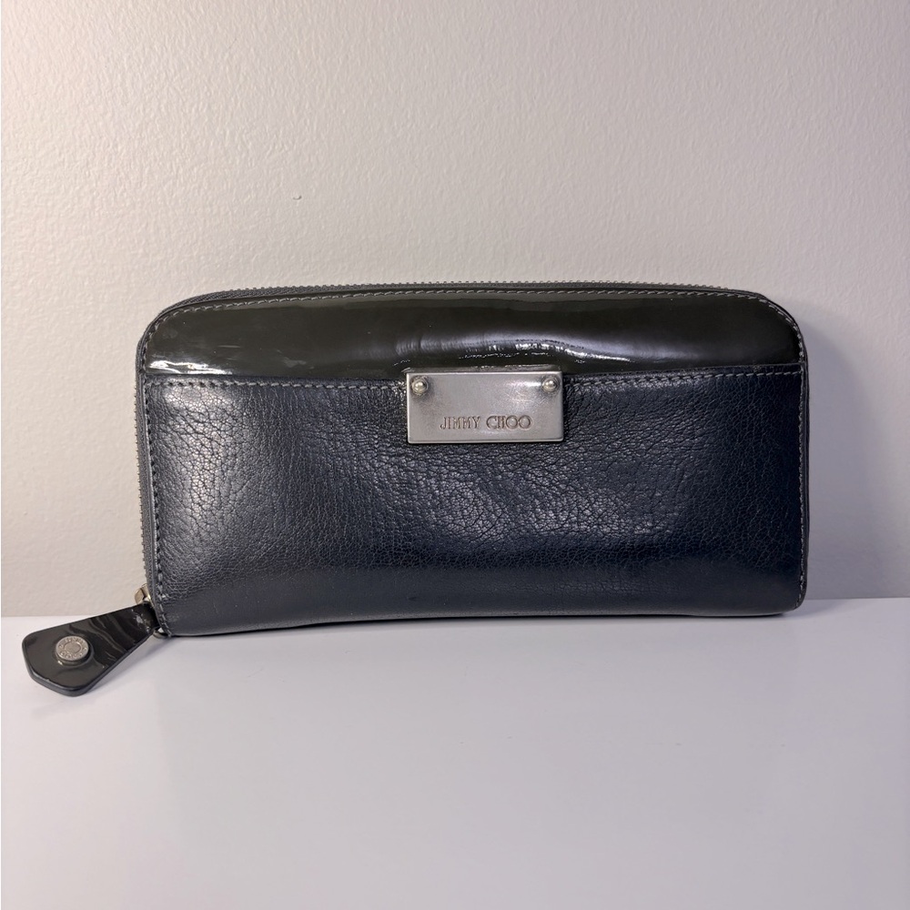 Jimmy Choo Gray Leather Zipper Wallet